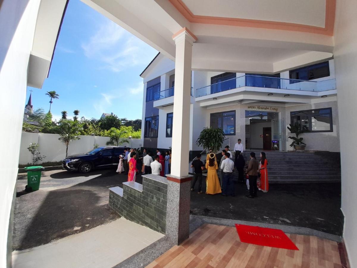 Khách sạn Nguyên Long Bảo Lộc Esterno foto