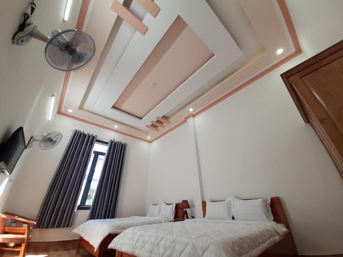 Khách sạn Nguyên Long Bảo Lộc Esterno foto