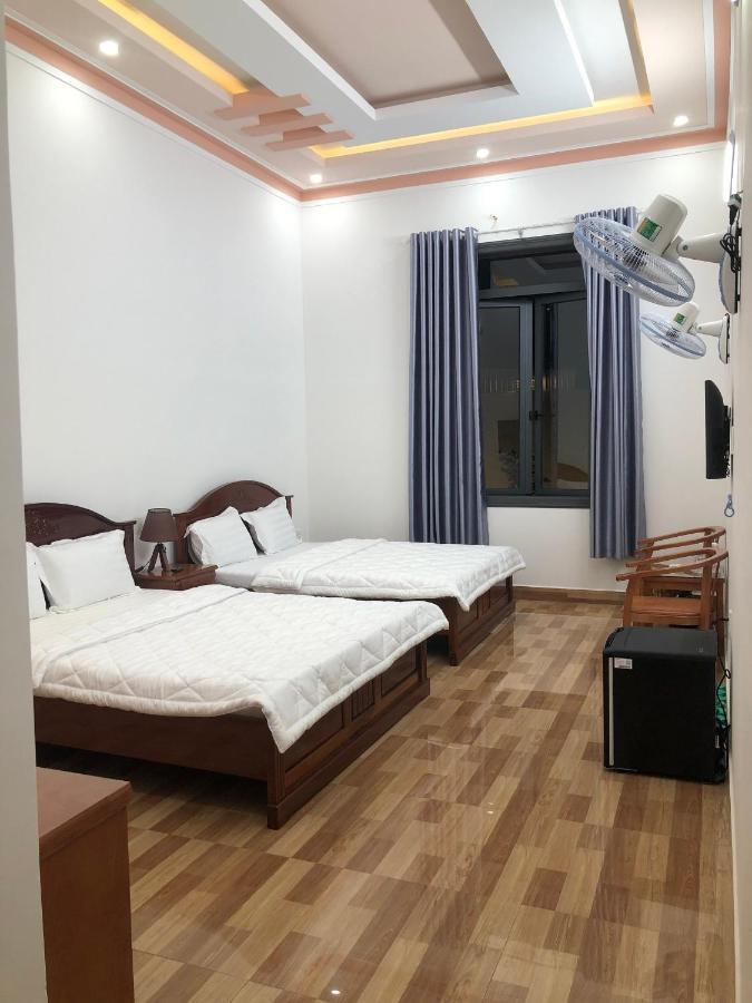 Khách sạn Nguyên Long Bảo Lộc Esterno foto
