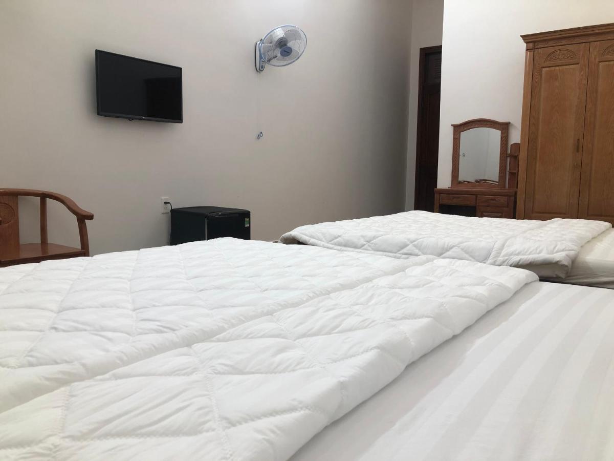 Khách sạn Nguyên Long Bảo Lộc Esterno foto