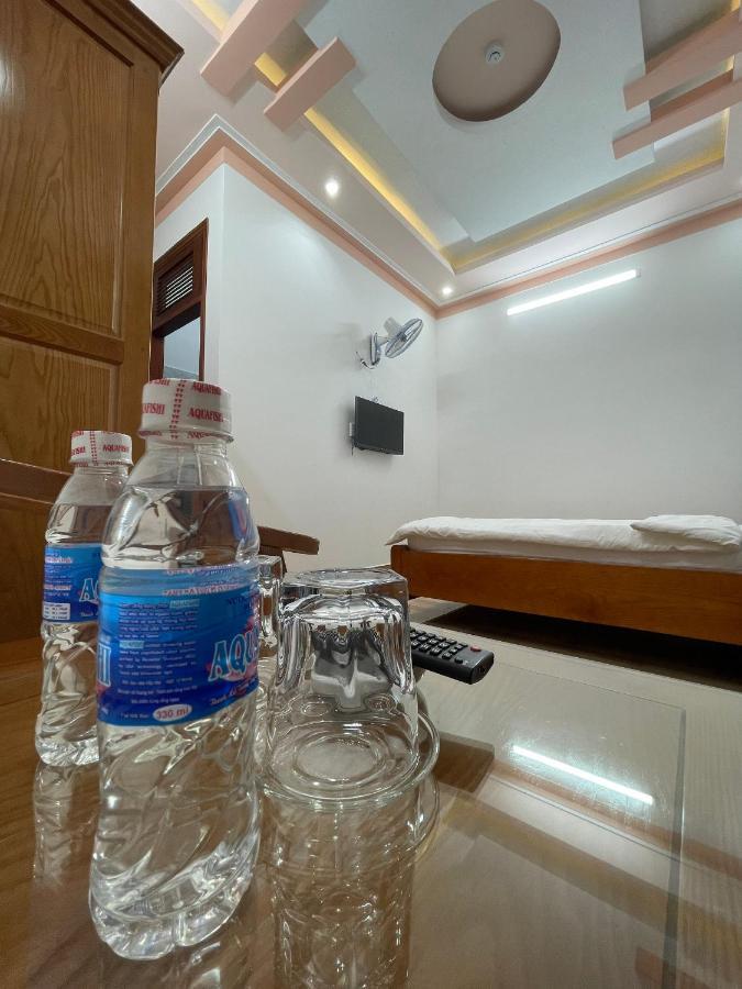 Khách sạn Nguyên Long Bảo Lộc Esterno foto